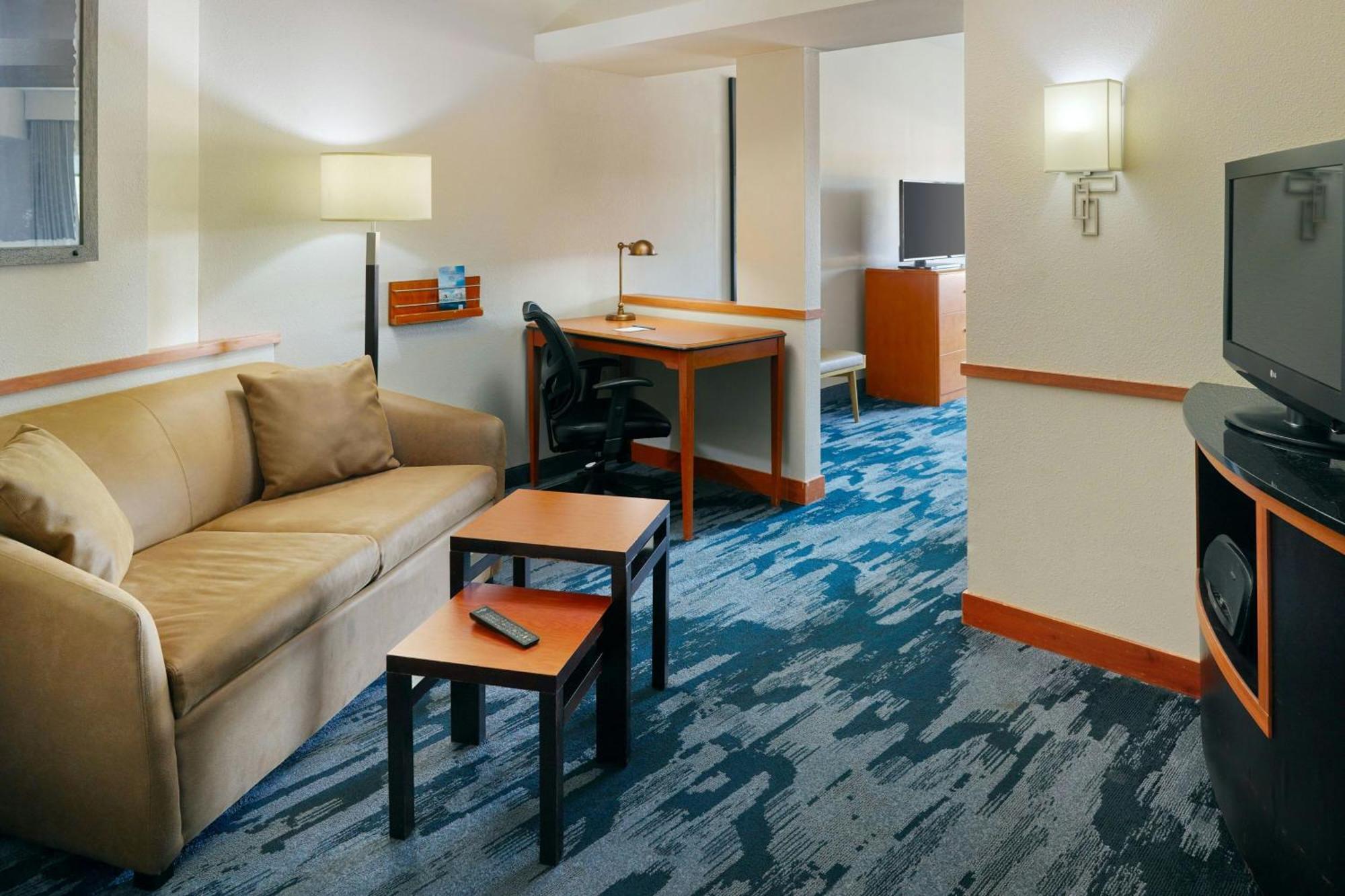 Fairfield Inn & Suites By Marriott Commerce Exterior foto